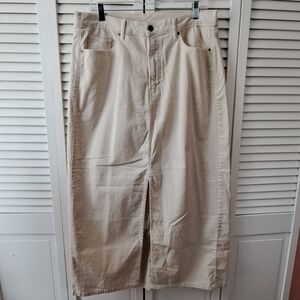 a.n.a Corduroy Skirt